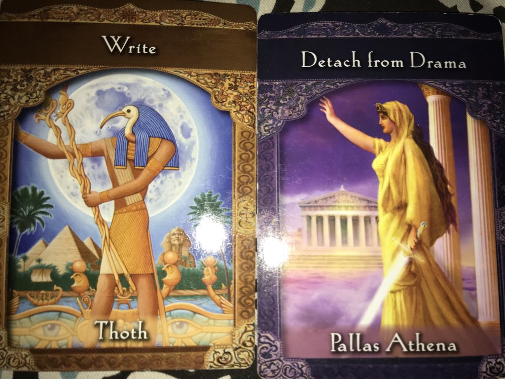 ahwellness1's tweet photo. Oracle card of the week 11/26 https://t.co/4kfqLcvLhb https://t.co/3ghF0nL639