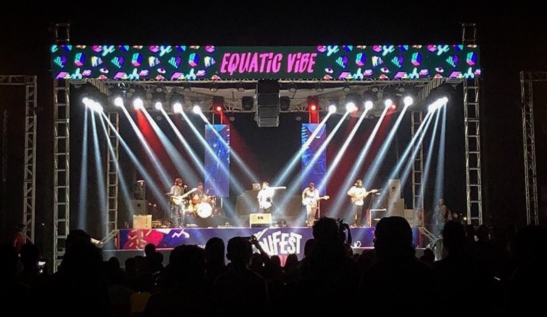 equaticvibe's tweet photo. We felt great #vibes while seeing the crowd (fans❤️) enjoying our tunes 😁👌🏼 @YouFestMv #hulhumale “📸↔️beys ahmed” https://t.co/Muw1wq9fBp