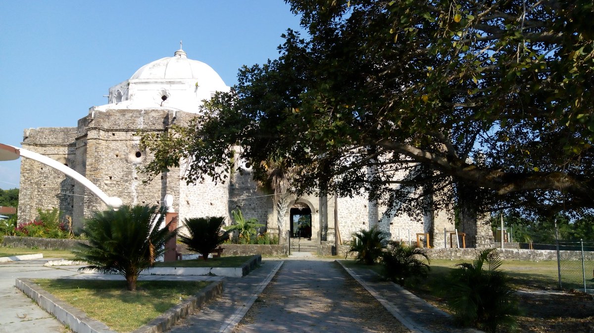 alupmar's tweet image. #Temapache #DePaso #vago #Estrenando 📱