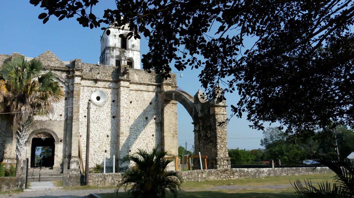 alupmar's tweet image. #Temapache #DePaso #vago #Estrenando 📱