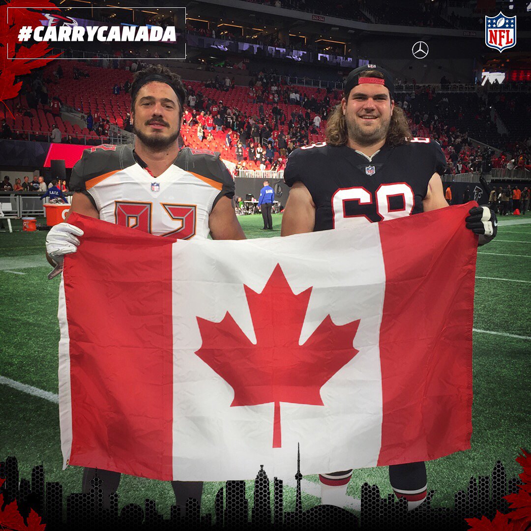 NFL Canada (@nflcanada) on Twitter photo .@APsixseven ➡️ @Auclair81! 🇨🇦
Ontario's Austin Pasztor hands the flag off to Québec's Antony Auclair to continue The Great Canadian Handoff! 👏 The former <a href="/rougeetor/">Rouge et Or</a> star will #CarryCanada for the next two weeks! 🍁 .@APsixseven ➡️ @Auclair81! 🇨🇦
Ontario's Austin Pasztor hands the flag off to Québec's Antony Auclair to continue The Great Canadian Handoff! 👏 The former <a href="/rougeetor/">Rouge et Or</a> star will #CarryCanada for the next two weeks! 🍁