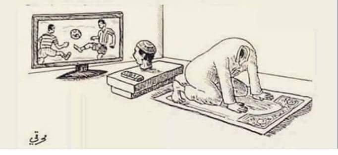 ونعُوذ بِك من صلاة بلا عقل ولا قلب
حضر فيها الجسد .. وغاب عنها العقل