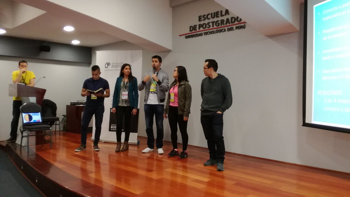 EPGUTP's tweet photo. El equipo de Padres S.O.S., app que conectará a padres con especialistas en crianza infantil. ¡5to grupo en exponer del #lsmlima! https://t.co/8lGPquNT0L
