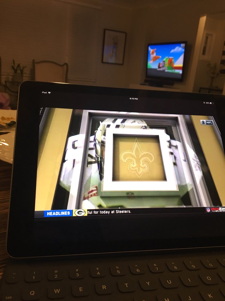 marcklerer's tweet photo. @Shachbabe @sklerer16 @dklerer Current TV/iPad situation in my house... https://t.co/9eP2UEdFAW