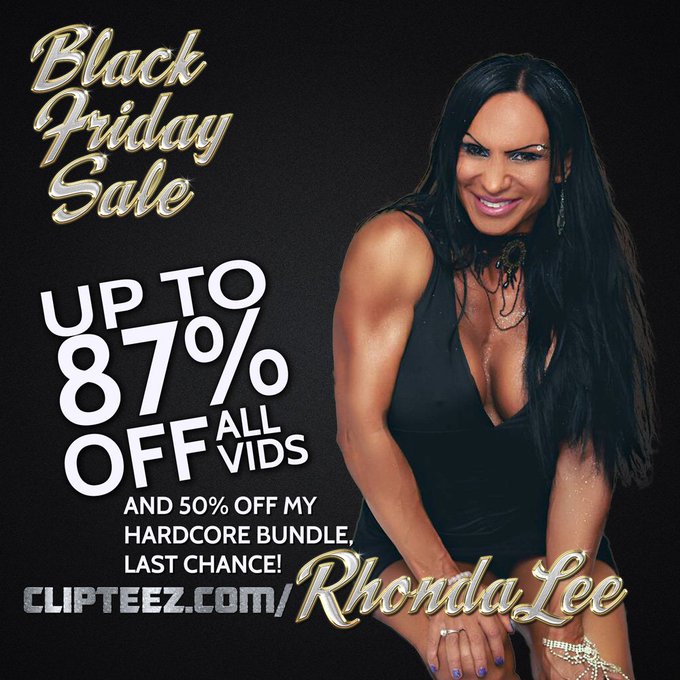 Watch XxXRhondaLee's leaked NSFW photo on TwXstars