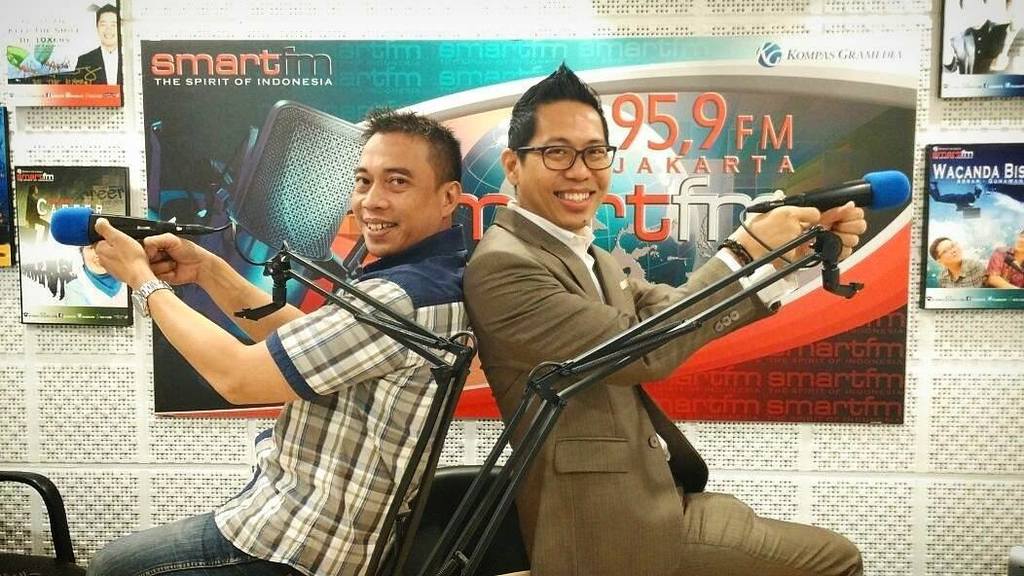 Kalau Anda tahu cara praktisnya... Business is FUN! 😎

#BusinessIsFUN #CoachYohanesGPauly #GRATYO #YohanesGPauly #Practical #Business #Talkshow #RadioTalkshow #RadioLife #Life #FUN bit.ly/2BfG7fr