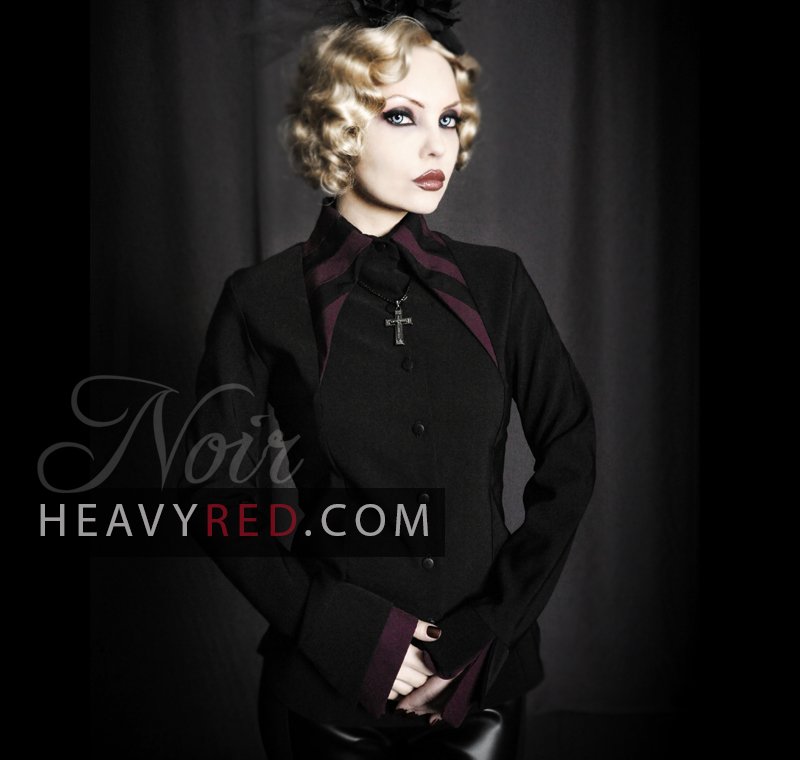 All new Edge of Reason Dress Shirt by Heavy Red.
heavyred.com/gothic-shirt-p…
+ Black Friday weekend 50% OFF SALE!
+ FREE Pandora's Treasure Bag w/ all orders of $175
#gothicclothing #gothic #gothicdressshirt #sale #freegift #CyberMonday  #CyberMondaydeals