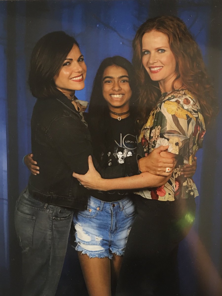 gottalovehook's tweet photo. Its my Birthday!! So happy I got to meet these incredible people ❤️🤘✨#ouatsf https://t.co/hd0iqz3MmN