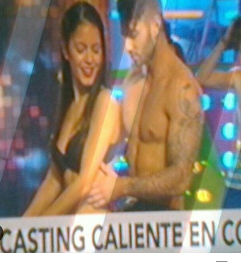 JuntasXEli's tweet photo. Queremos que ella este en combate revancha 🔥🙌🏻💪💜
@combatearg 
#CombateSelfie https://t.co/0KNZzC1aVb