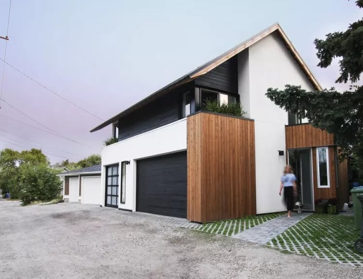 Trendsideas's tweet photo. The owners of this Calgary home had big dreams and a limited budget, so they turned to a unique concept: laneway housing

Read the story here: https://t.co/NFcupTCz1Y https://t.co/53609HRzGq