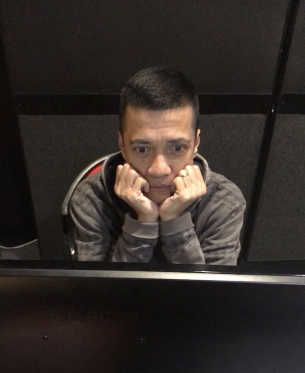 ginoboi's tweet photo. Medyo intense ang viewing sesh ni besh. Guess that’s it for The Morning Rush today folks! See you tomorrow! 🤣 #MissUniverse #Philippines https://t.co/HEah2yFI1N