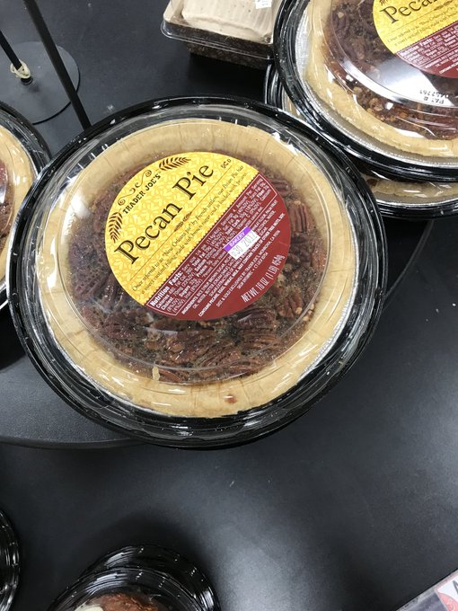 Don’t worry @SarahHuckabee nobody believes I cook my pies either. https://t.co/fHfpXgWRp5
