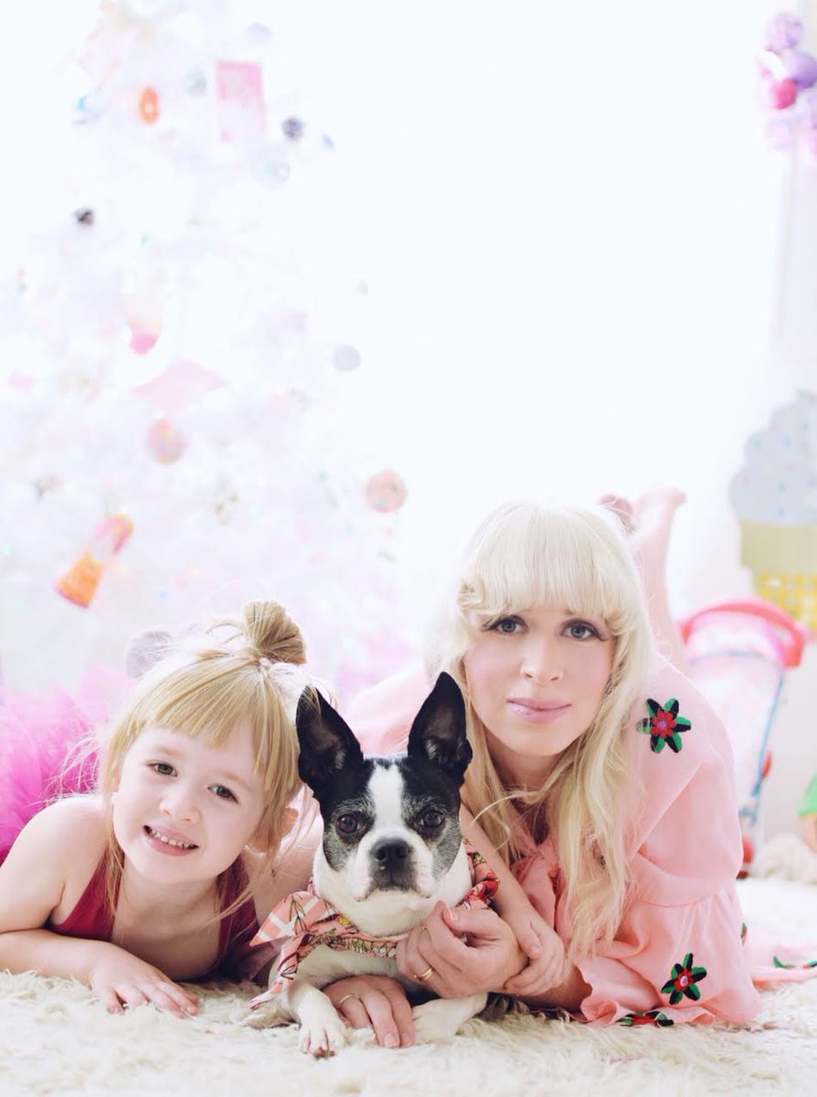 fancytreehouse's tweet image. So happy to be working with @Zappos and @animalleague as they help shelter pets find their forever home by sponsoring pet adoptions through North Shore Animal League America.  #adoptdontshop #Pawlidayz #ZapposForPets #Zappos #ad  zps.to/bOzixEJ9