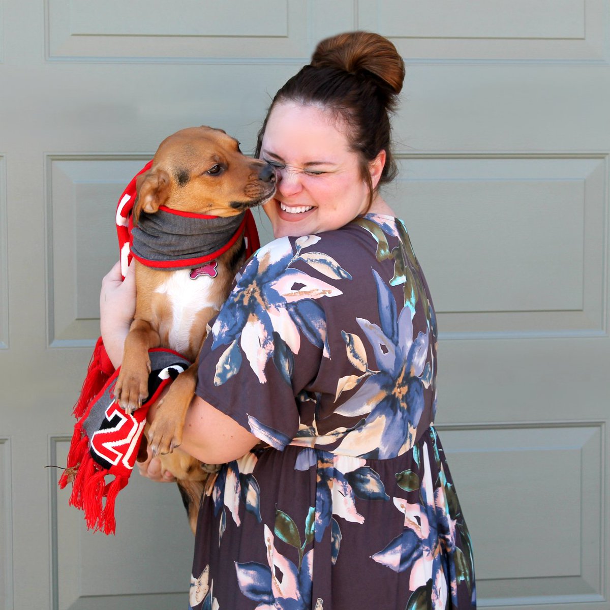 KendallRayburn's tweet image. #Sponsored 🐶 💕@Zappos (like me) LOVES pets, which is why they&apos;re covering the cost of adopting a cat or dog in partnership with North Shore Animal League America! Learn More: zps.to/bOzixEJ9 
#Pawlidayz #ZapposForPets #Zappos