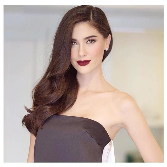 Phradharma's tweet photo. มาเเล้ว ๆ ๆ โหวตเเบบรัว ๆ
ให้ #มารีญา กันนะ ❤❤❤

Vote For MARIA (Poonlertlarp Ehren)
Please Follow Twitter : @mariaehren
Tweet = 3 Points, Re-Tweet = 1 Point
Hashtag : #MissUniverse #THAILAND https://t.co/YpTpwKjO5g
