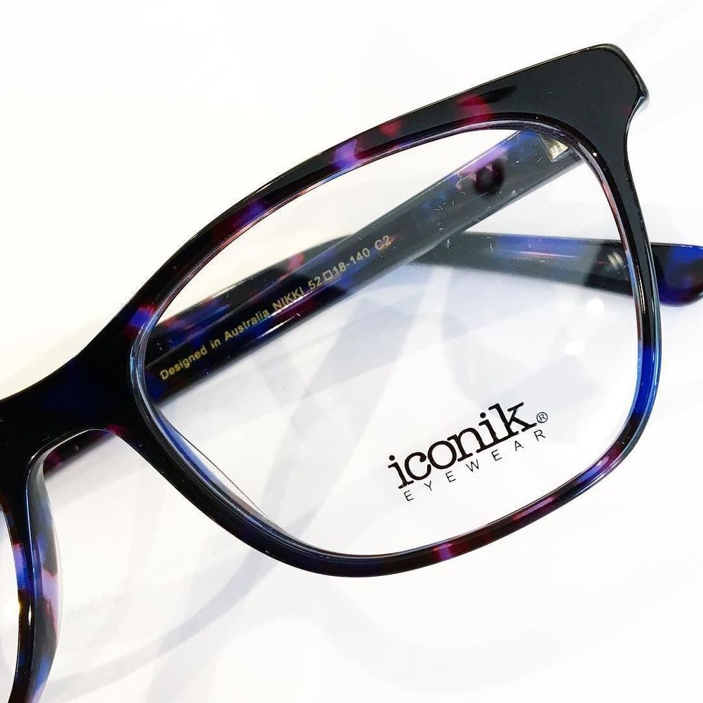 SgfFamilyVision's tweet photo. Weekend feels.... #springfieldmo #opticalboutique #loveyourspecs #ourframesrock #lovespringfield https://t.co/ifhrIyrIJE https://t.co/pNnt2Tv6KH