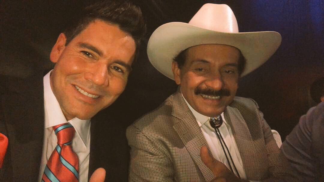 vwinstonv's tweet photo. #CorazonLlaneroBolivar 8:30pm por @TVesAlDia con los máximos exponentes de la canta criolla🇻🇪🙏🏻😬 impulsado por el Pdte. @NicolasMaduro y @ConCiliaFlores https://t.co/DJ8T90humZ