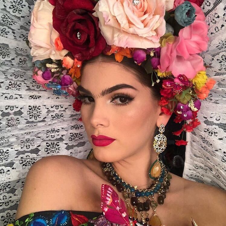 jaryyyyy_'s tweet photo. Demos los RT posibles!! 
#MissUniverse #Mexico https://t.co/iuYOFznx6T