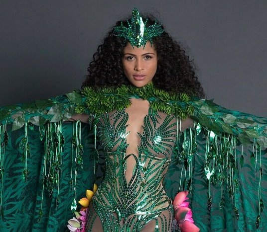 thaliaafreitas's tweet photo. #MissUniverse #Brazil 
Tô na torcida
Vamos votar! https://t.co/cq8yxiVjE1