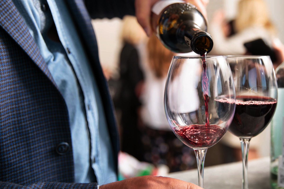 RandRwinery's tweet photo. It's raining, &amp; we're pouring our ‘13 R+R #NapaValley #Cabernet. Primarily sourced from our Louer Family Vineyard, we've blended fruit with layers of complexity &amp; structured tannins from 15 months in French Oak. This is a perfect wine to enjoy this holiday season. 🍷🍇 https://t.co/mR8B2Fbw6p
