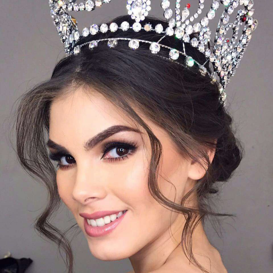 xunitho's tweet photo. #MissUniverse #Mexico https://t.co/lpcbsXHlo7