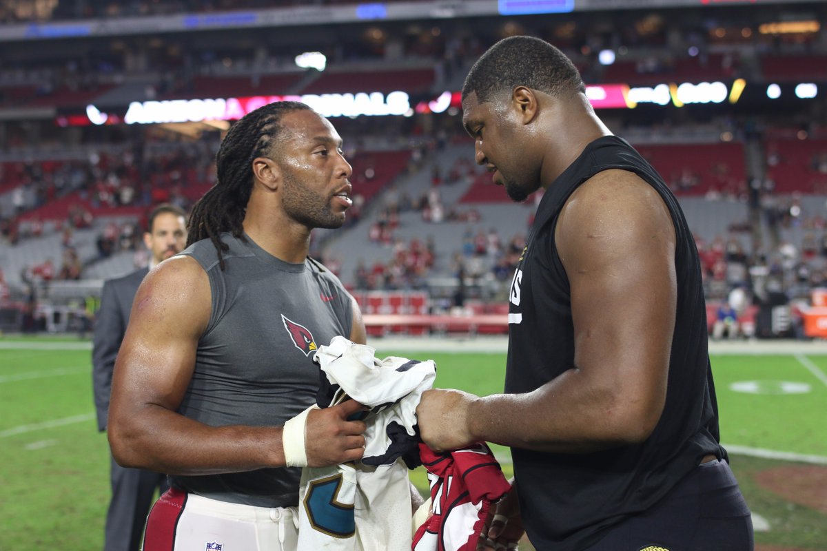 Jaguars's tweet photo. Much respect between @LarryFitzgerald and @Campbell93. https://t.co/6AnPpcOK3f