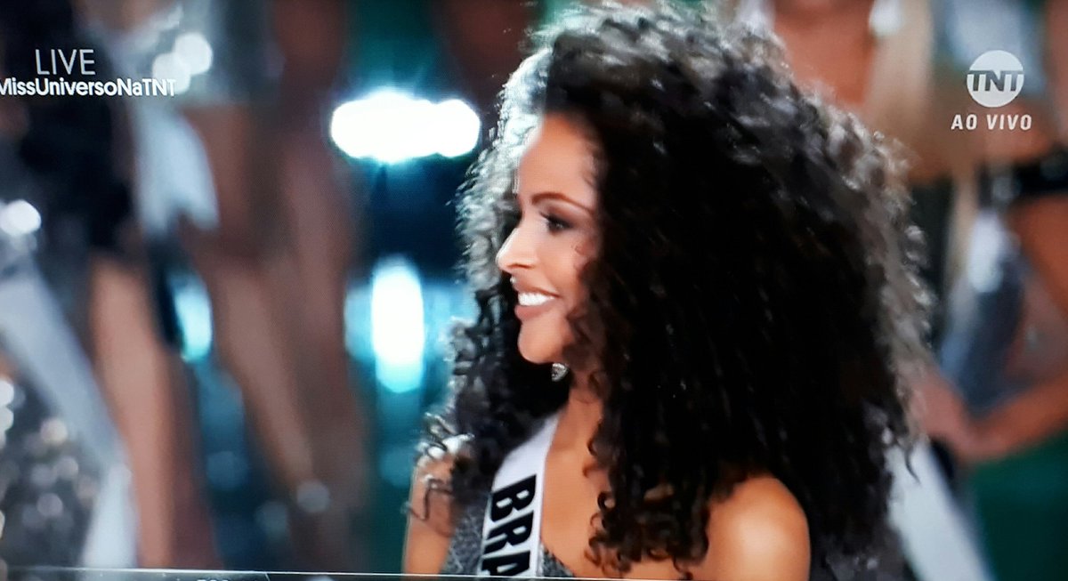 JacienyD's tweet photo. Show!! #MissBrasil está classificada! Ficou entre as 4 do Grupo das Américas. Parabéns #misspiaui. #MissUniverse https://t.co/eHYRBI0Dii
