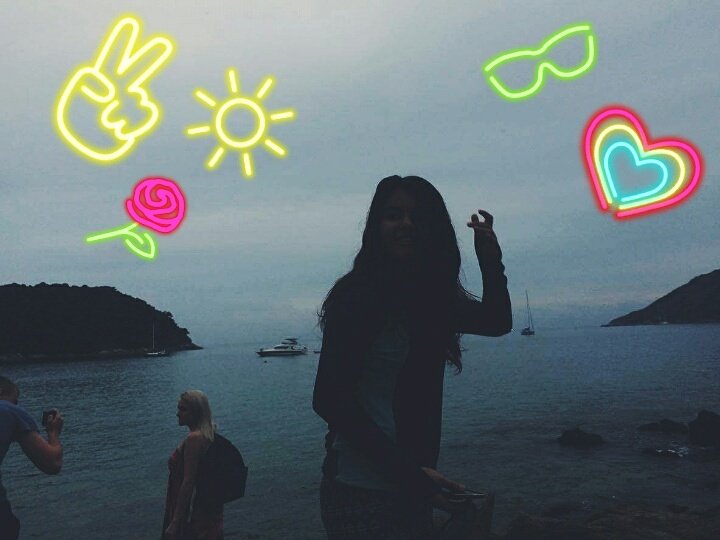 strcxz's tweet photo. im just like you, even tho my problems look nothin' like yours do🌚 https://t.co/ifE3QyjAzQ