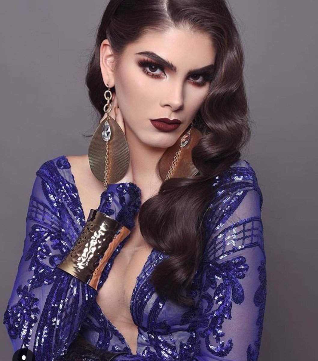 ElJuanjoHerrera's tweet photo. Questapasandoooo?! #MissUniverse #Mexico https://t.co/KPMkxgZ8H0