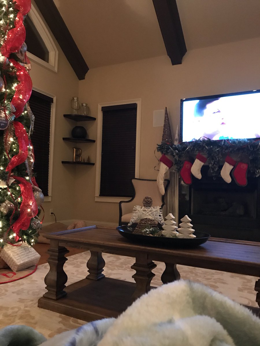 MrsDBritton's tweet photo. It’s not Christmas without @hallmarkchannel and @candacebure #SwitchedForChristmas https://t.co/USN5uTnNL0