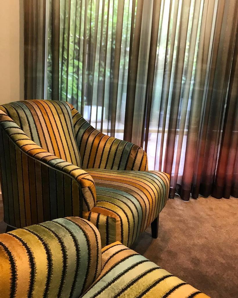 PeterSchaad's tweet photo. The Sitting room at my North Balwyn project is certainly now coming together with the arrival of my custom armchairs and sheers #peterschaad #psdesignstudio #interiordesign #interiordesignmelbourne #customfurniture #NorthBalwynproject https://t.co/f5yCQ3DXii https://t.co/urIVx9Ff6b