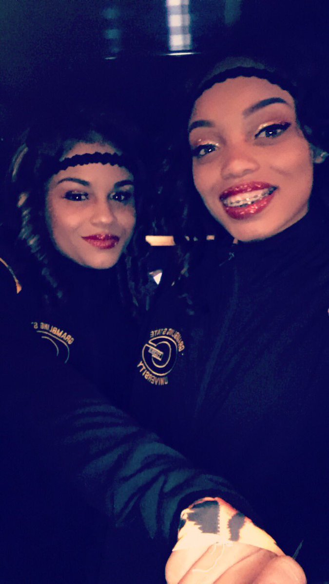 KiyaMariee__'s tweet photo. Battle of the Bands π€ππ₯π―
#NOLA #BayouClassic17 #SlayWeekend #OrchesisDanceCo https://t.co/yFQEXcvBfd
