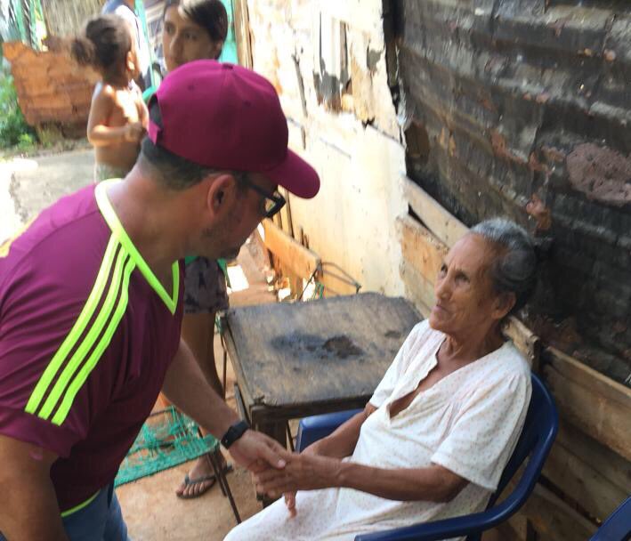 JCbetancourt72's tweet photo. con nuestra gente en el sector  Morillo escuchando y atendiendo sus necesidades https://t.co/voG1G0S9k7