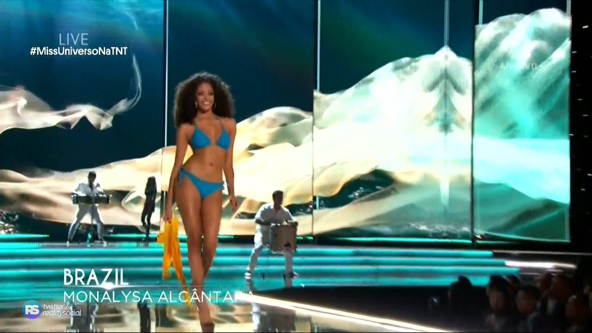 cleytu's tweet photo. JÁ PODE ENTREGAR A COROA #MissUniverse #Brazil https://t.co/xKP4yMZYzx
