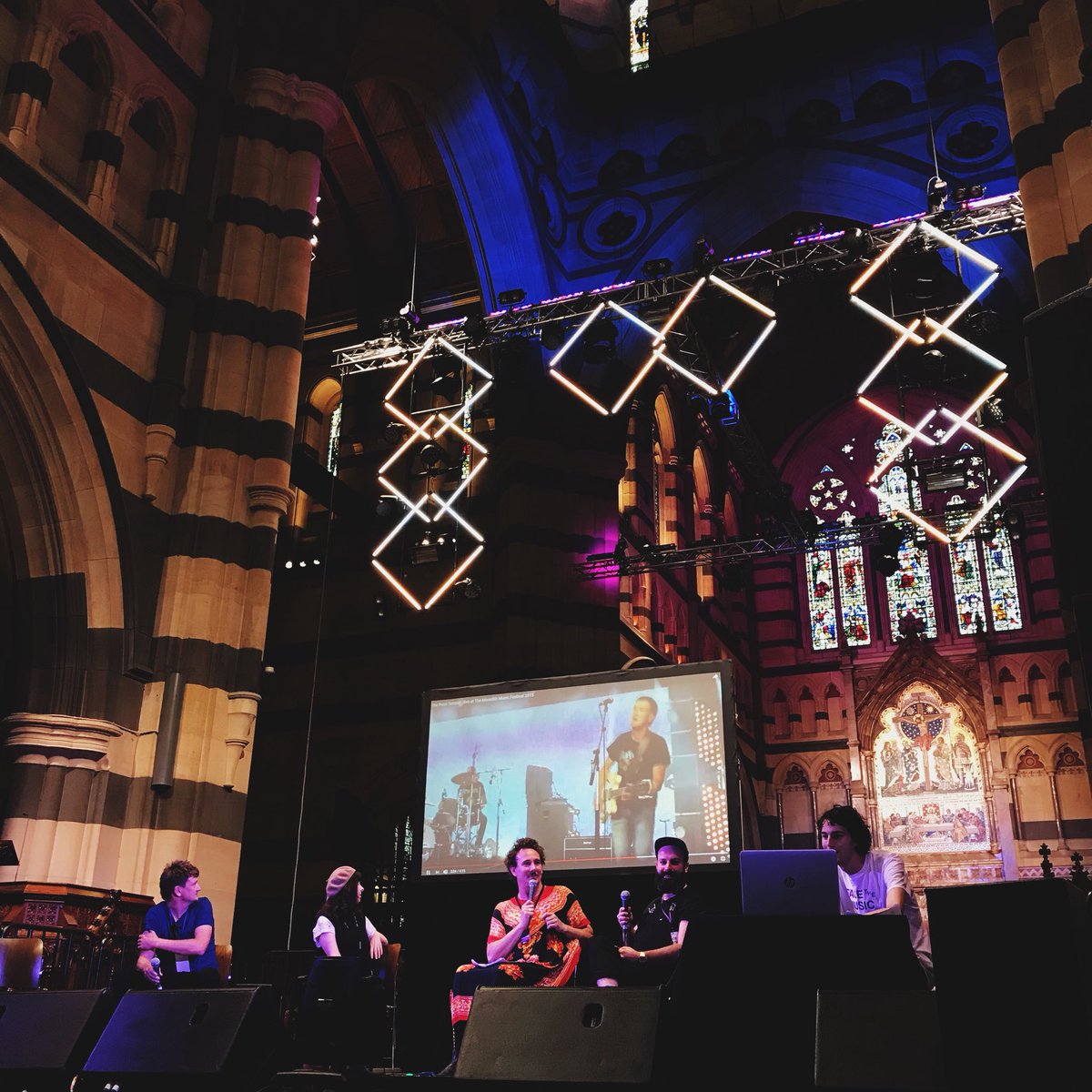 Collarts's tweet photo. Some pics from @FaceTheMusicAus last week, including our amazing students who volunteered across the two-day summit! ⚡️ #FTMAUS https://t.co/RRzY8farZV