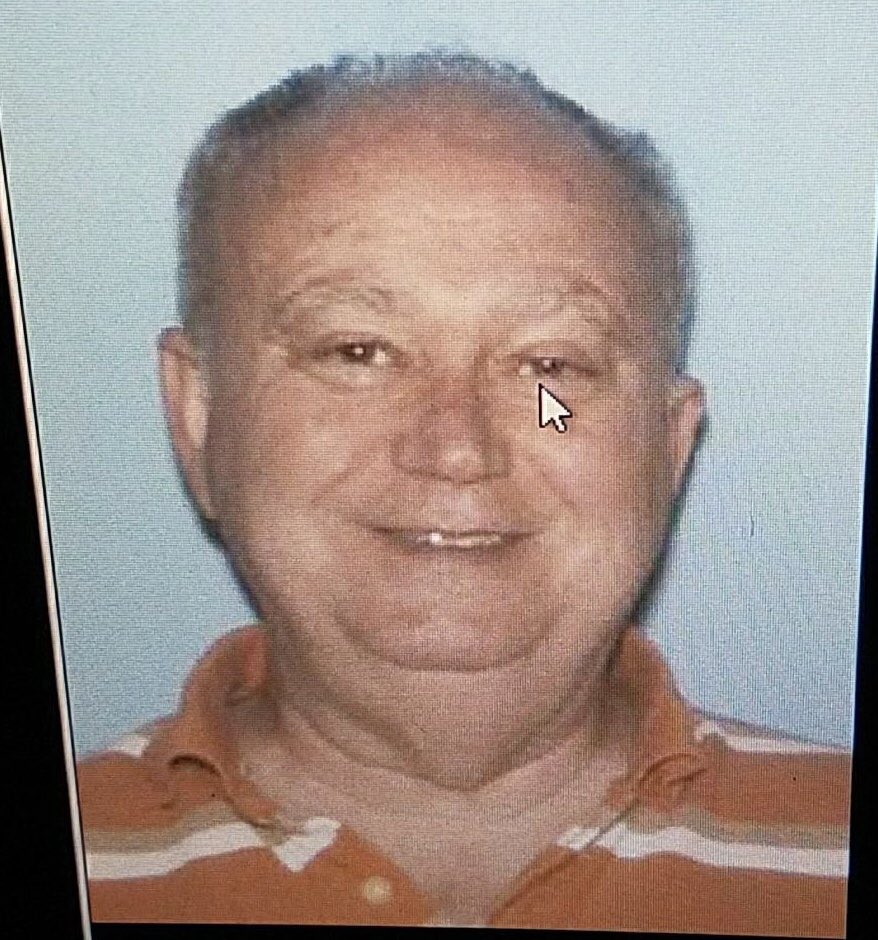 KanawhaSheriff's tweet image. Here is the missing man in Pinch.  If seen please call 911!