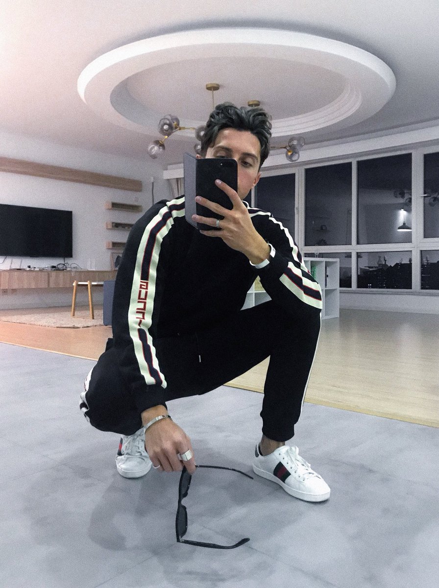ByLukeWright's tweet photo. Experiences #GucciGang https://t.co/YOyD6vMdIF
