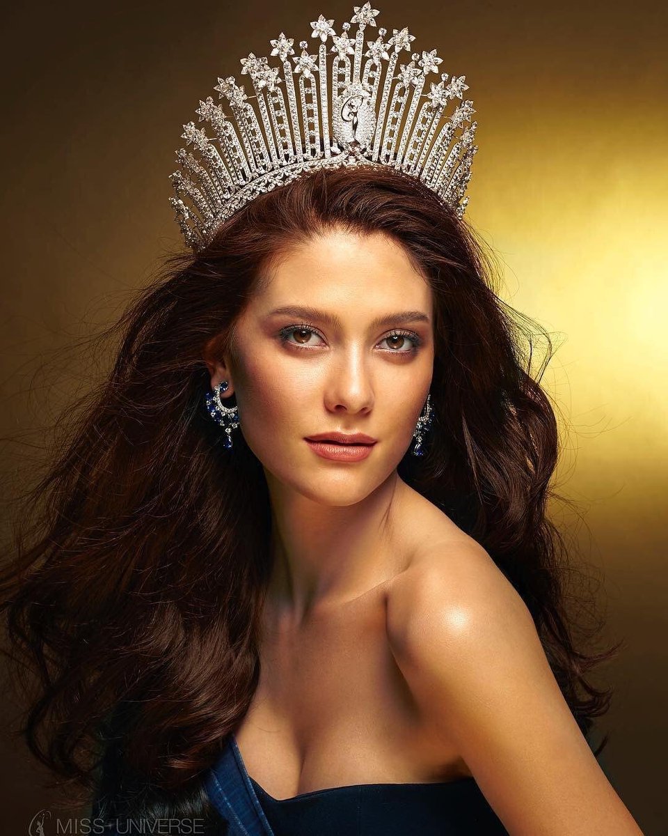 icesarunyu's tweet photo. มง!มง!!มง!! THAILAND #MissUniverse #THAILAND https://t.co/rHWGDUosCL