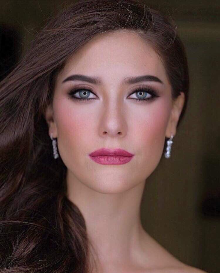 SugarTH1's tweet photo. รีต่อไปค่ะ #MissUniverse #THAILAND https://t.co/savvDWWi3a