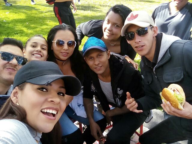miltonkingtero's tweet photo. Que buena tarde... excelente compañia #MegaLand2017 #UnPlanMas #NuestrosPlanes https://t.co/h6xyoDmrny