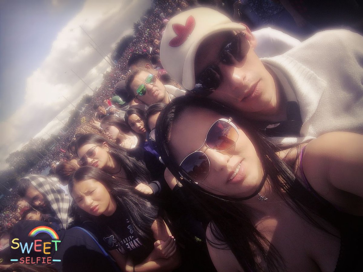 miltonkingtero's tweet photo. Que buena tarde... excelente compañia #MegaLand2017 #UnPlanMas #NuestrosPlanes https://t.co/h6xyoDmrny