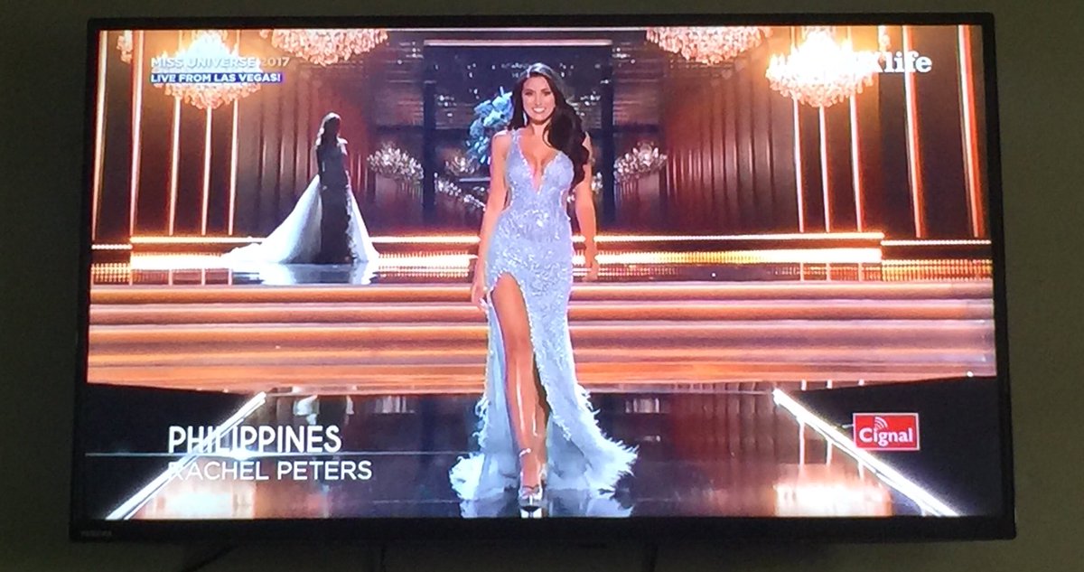 salvemac's tweet photo. WHAT A WONDERFUL INFINITY WALK RACHEL PETERS . YOU MAKE US REALLY PROUD FOR BEING A FILIPINA! #MissUniverse #PhiIippines https://t.co/z4LmVtMnzM