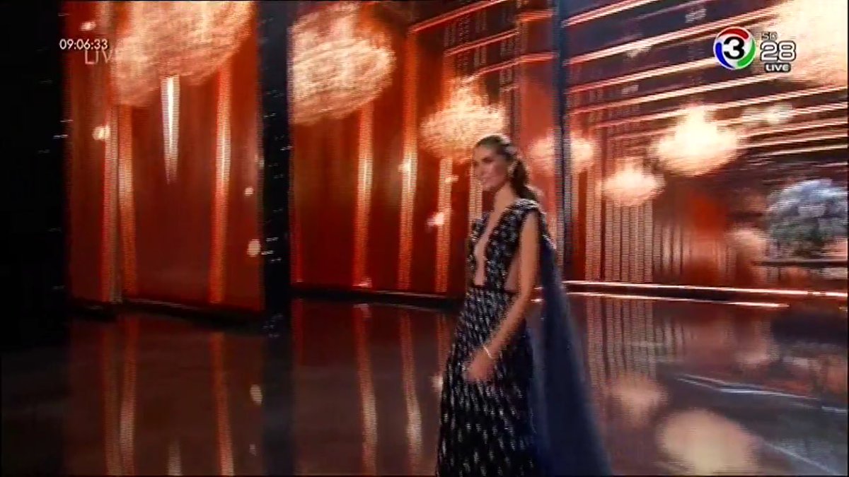 Clubfriday_'s tweet photo. ยอมการเดินชุดราตรี มงลงมากกกกกก 🇹🇭🇹🇭🇹🇭🇹🇭🇹🇭🇹🇭👸🏻👸🏻👸🏻 #MissUniverse #Thailand https://t.co/uQO7iy4TDO