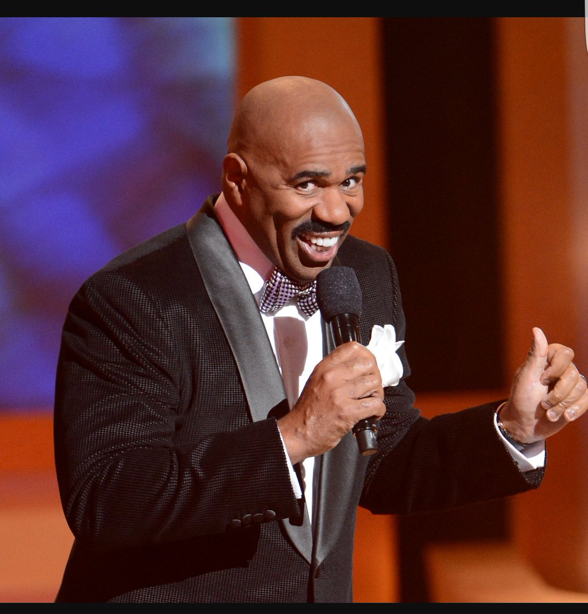 aresdiway's tweet photo. Just waiting for Steve Harvey to be like: 

"I made a mistake, the miss universe 2017 is Philippines" 
#MissUniverse #Philippines https://t.co/5acas6EpbM