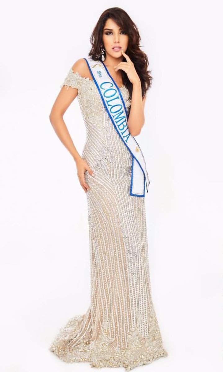 alobeg_'s tweet photo. Colombia huele a corona carajooo. No bajemos la guardia sigamos votando... retwitteandooo #MissUniverse #Colombia https://t.co/32iMDEJFsC