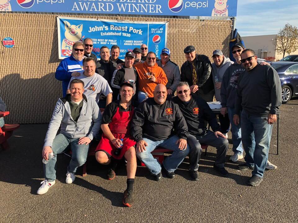 SaturdayEatClub's tweet photo. The boys headed out to @johnsroastpork this weekend... commemorating our 4th anniversary of where and when the Saturday Eating Club all started. Once again, John out did himself - simply put, the best Roast Pork and Cheesesteaks in Philly. #Bravo https://t.co/yiu2hPAnZI