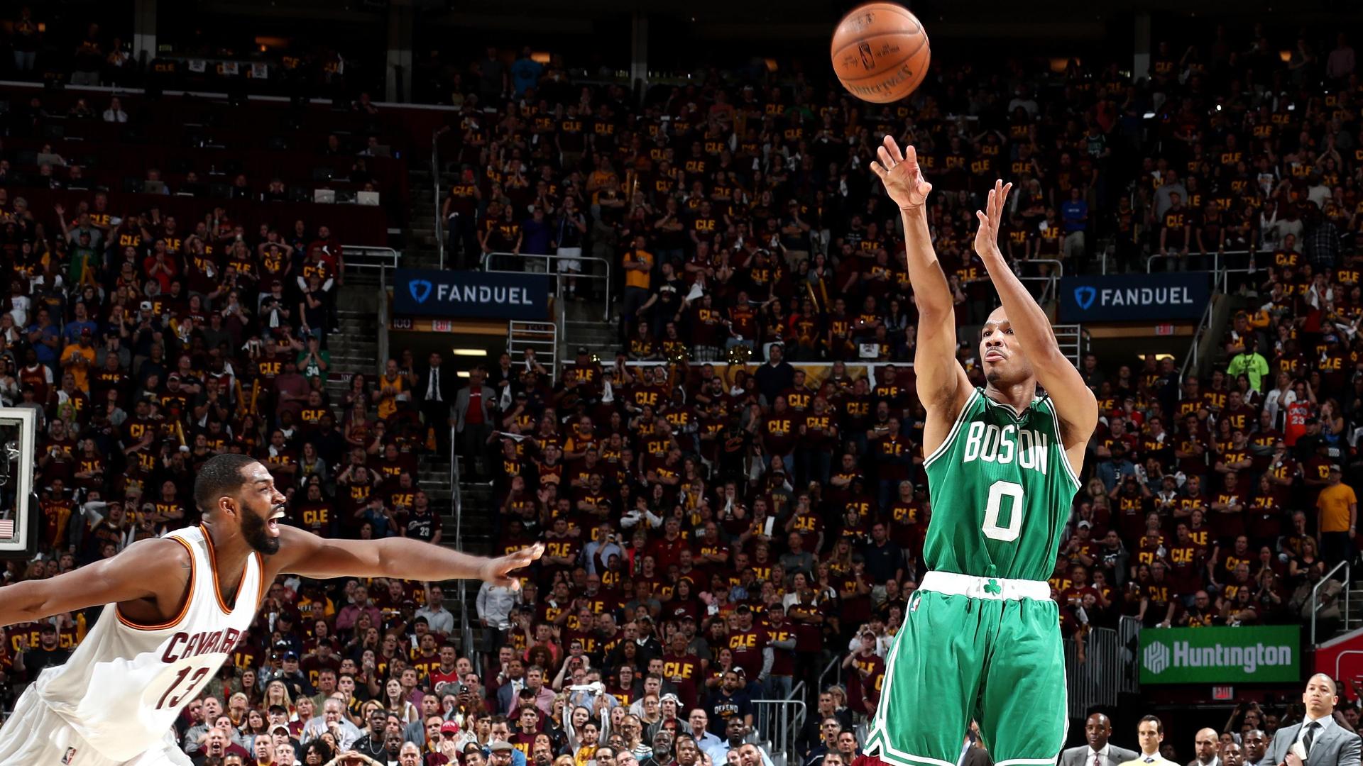 Happy 27th Birthday to former Celtics guard Avery Bradley. 