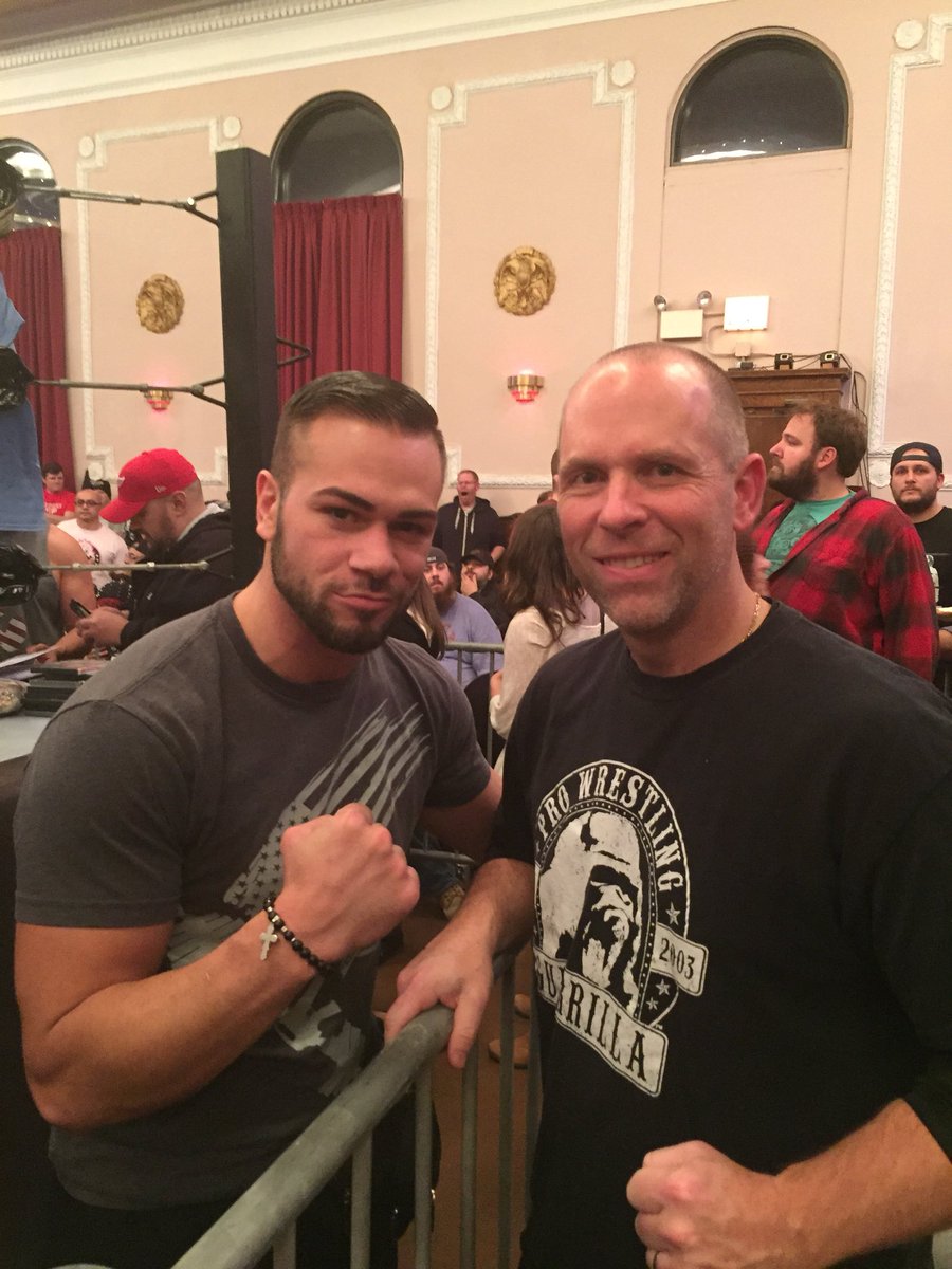 CHIDAVE21's tweet photo. Great meeting @sammyguevara and @TheFlipGordon at @AAWPro #Unstoppable. Two awesome talents. Two great guys. #FutureStarsNow https://t.co/sLoSesJG1Y
