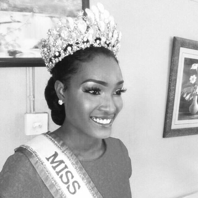 InformaticCB's tweet photo. Let's get those tweets and retweets for Davina #Jamaica #MissUniverse https://t.co/biVsi1IThr