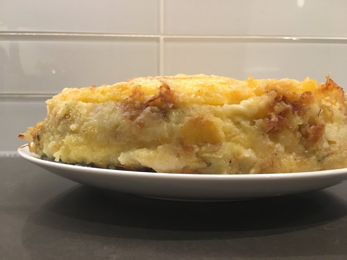 MonFoodBlog's tweet image. For my birthday, I treated myself to @LidiaBastianich polenta torta from her new cookbook, best birthday cake ever!